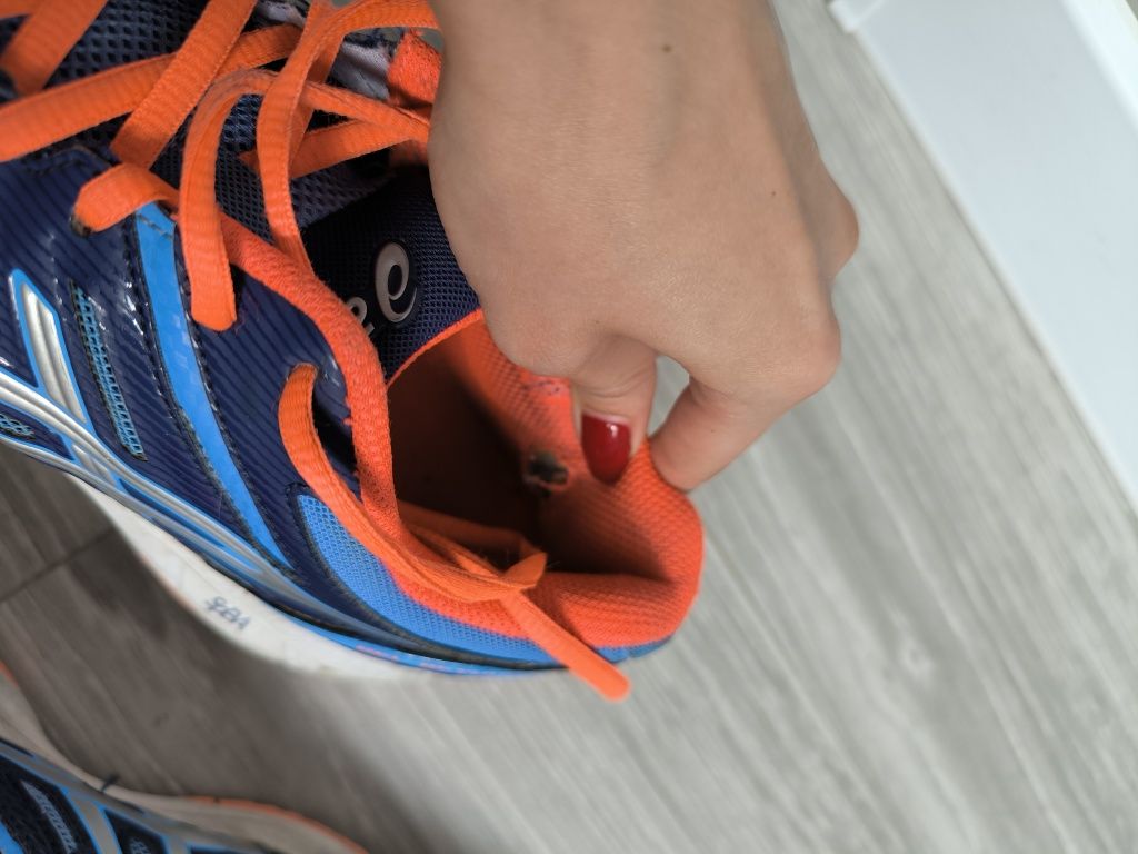 Кросівки asics gel-beyond волейбольні, волейбол