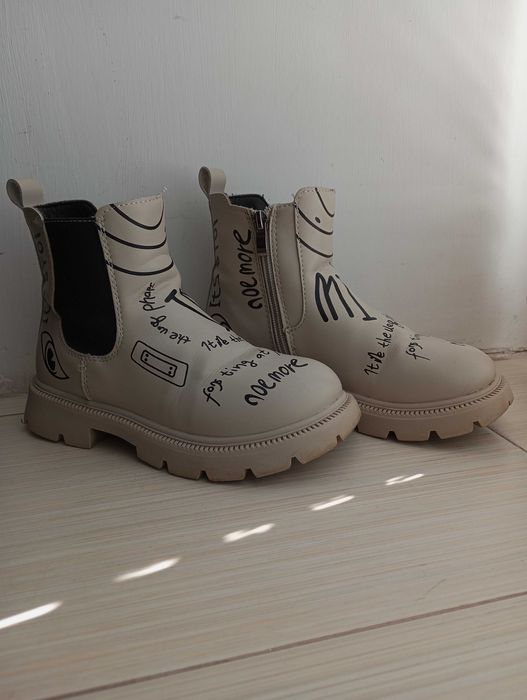 Черевики ботинки на дівчинку