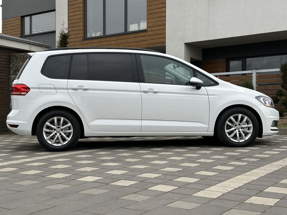 Volkswagen Touran 2016