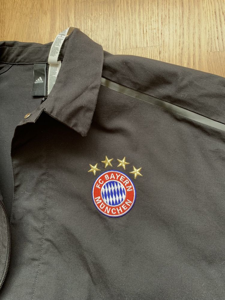 Плотная рубашка от Adidas Jacket Bayern