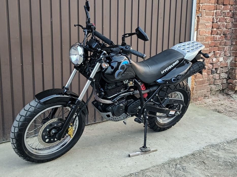 Hyosung Karion 125 rok 2014 kat.B/A1 transport