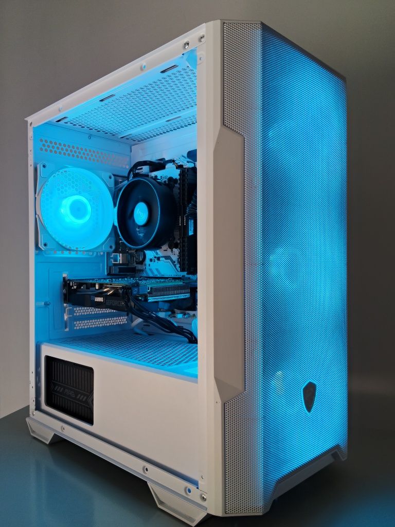 Pc gaming Ryzen 5 3600 - GTX 1660 Ti - 16GB ram - 500Gb ssd