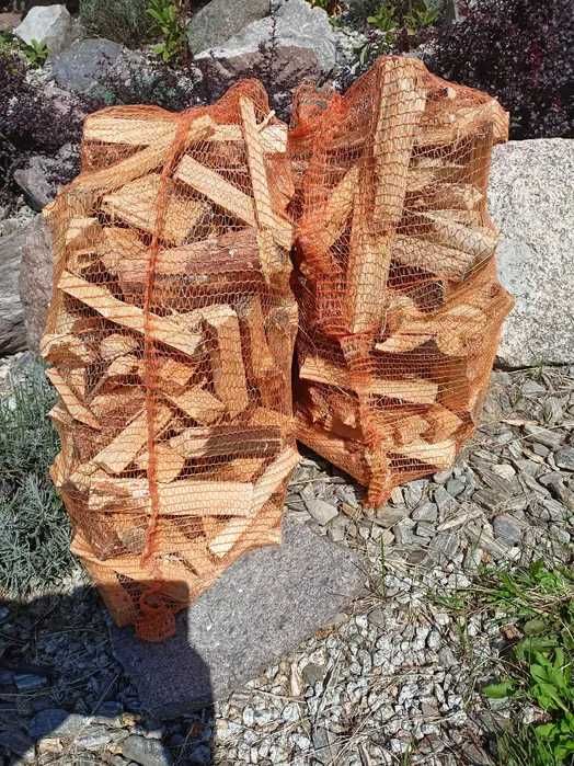 drewno rozpałkowe , podpałka