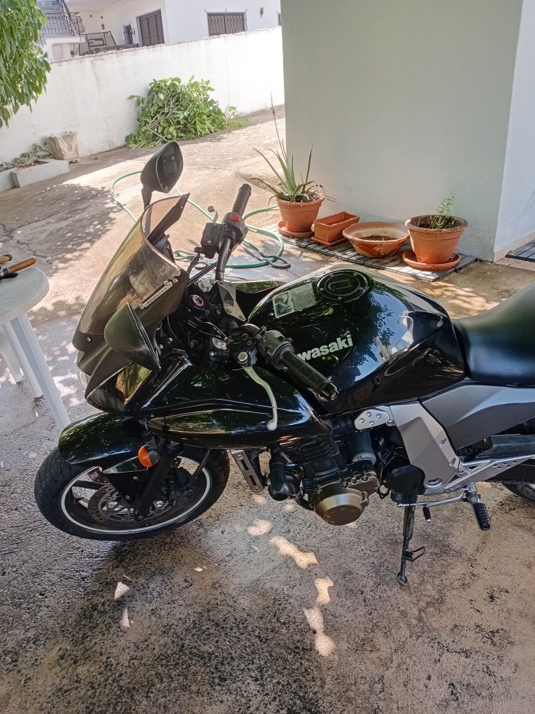 Kawasaki Z750S ano 2006