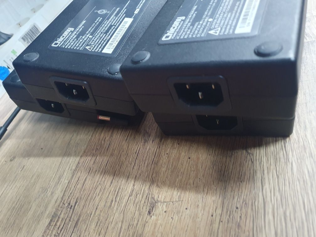 Зарядка зарядное блок живлення Acer/Chicony 230w 19.5v/11.8a 5.5×1.7mm