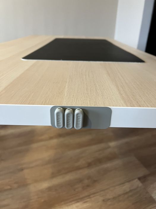 Stół / biurko IKEA 150x75 z regulowaną wysokością. Okazja!