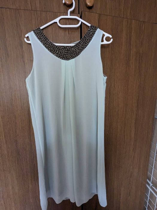 Плаття в пайєтки, нарядні плаття 38, M