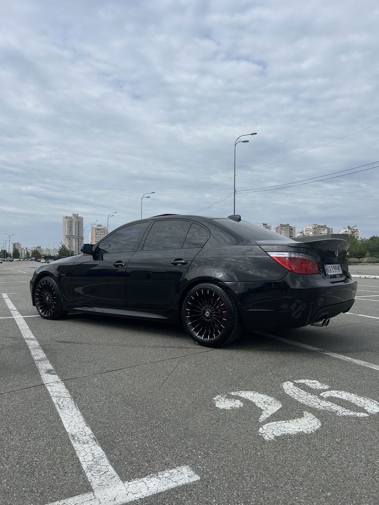 BMW E60   M54b30