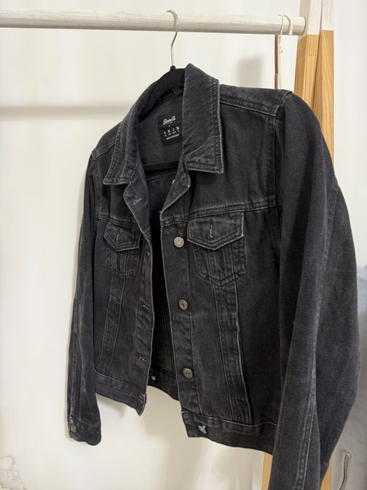 Джинсовка класична чорна жіноча