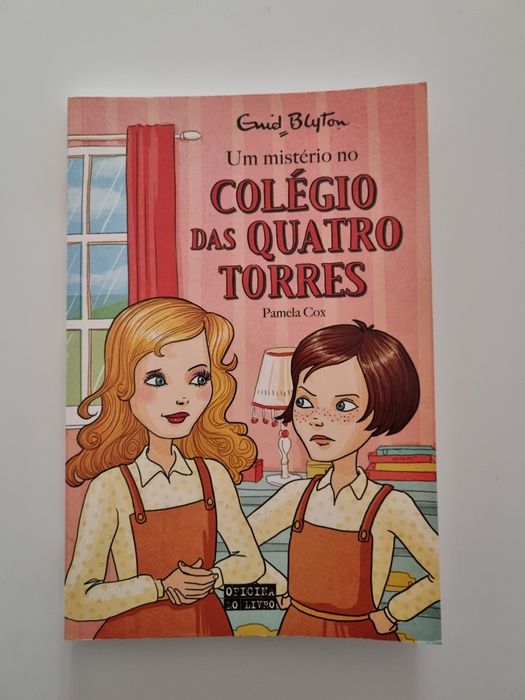 Livro "Um mistério no colégio das quatro Torres"