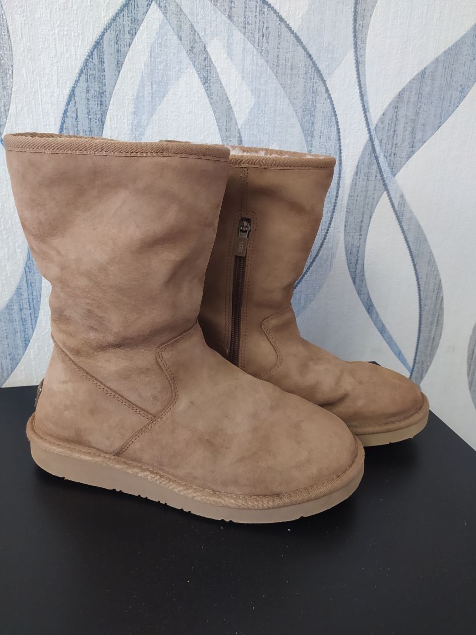 Зимние ботинки UGG