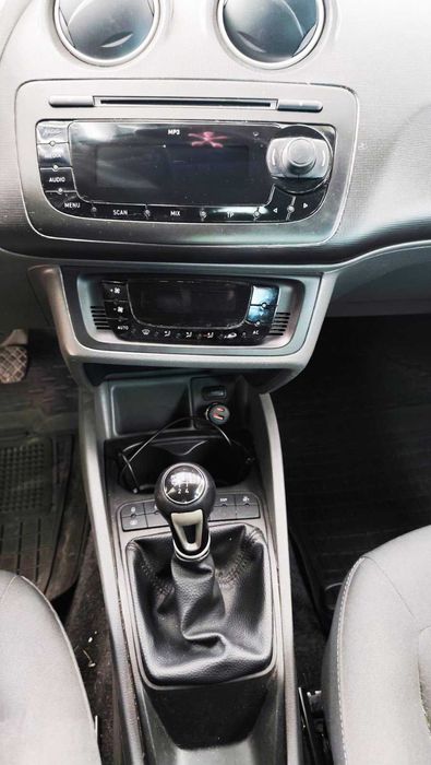 Seat Ibiza 1.2 Turbo-Diesel 2011 год