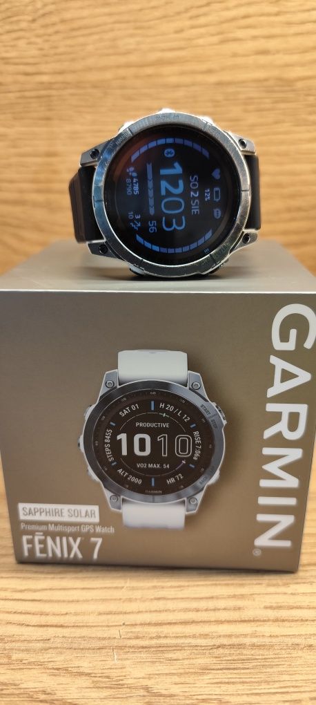 Garmin 7x solar saphire
