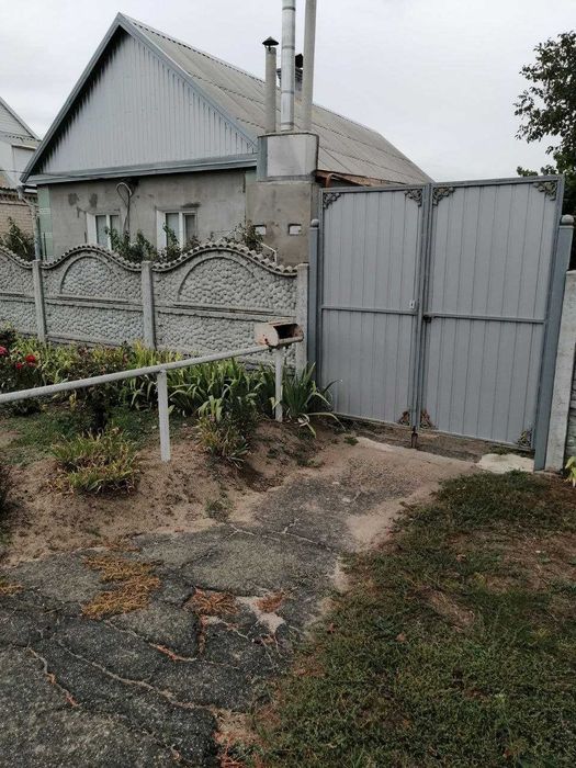 Продається будинок в смт Покровське