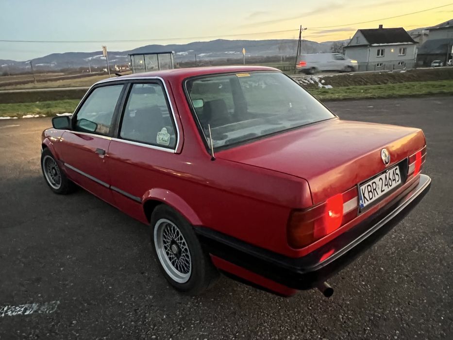Bmw e30 coupe 1.6