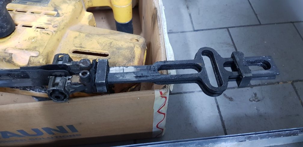 DEWALT DW 393 Obudowa i inne