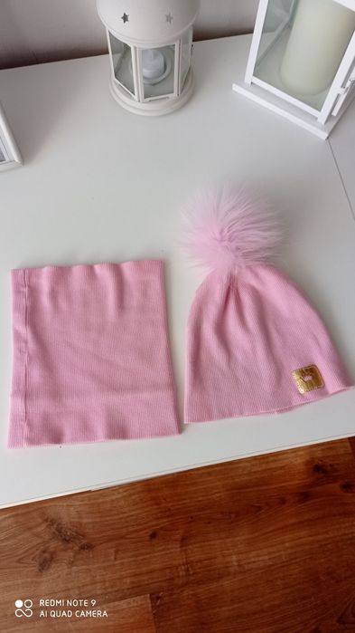 Sprzedam czapeczkę dla dziewczynki