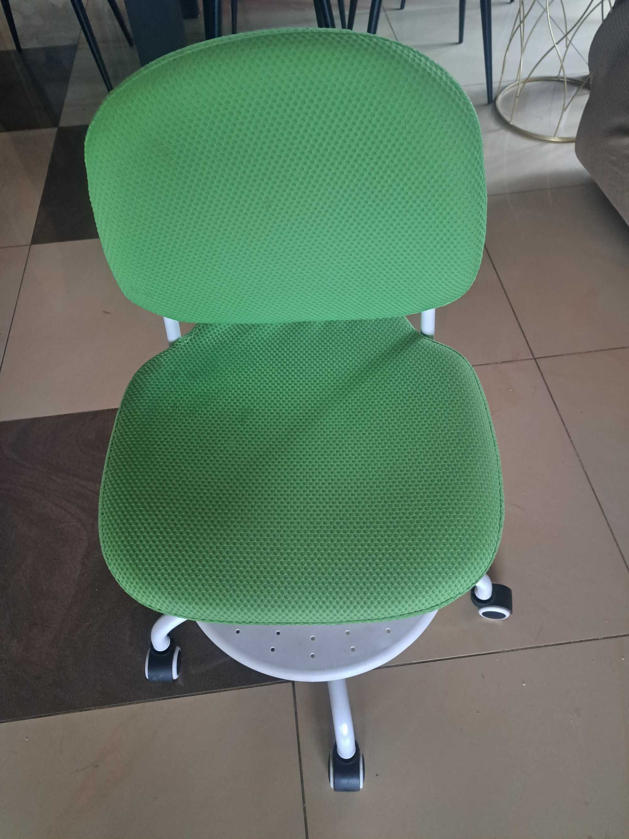 Krzesełko do komputera dla dziecka, super stan