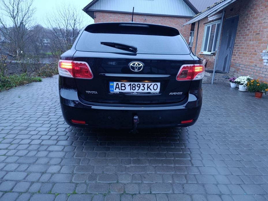 Продам тойоту 2009 року