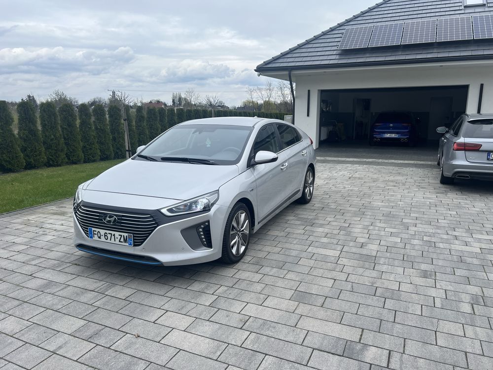 Sprzedam Bardzo Ładnego Hyundai Ioniq