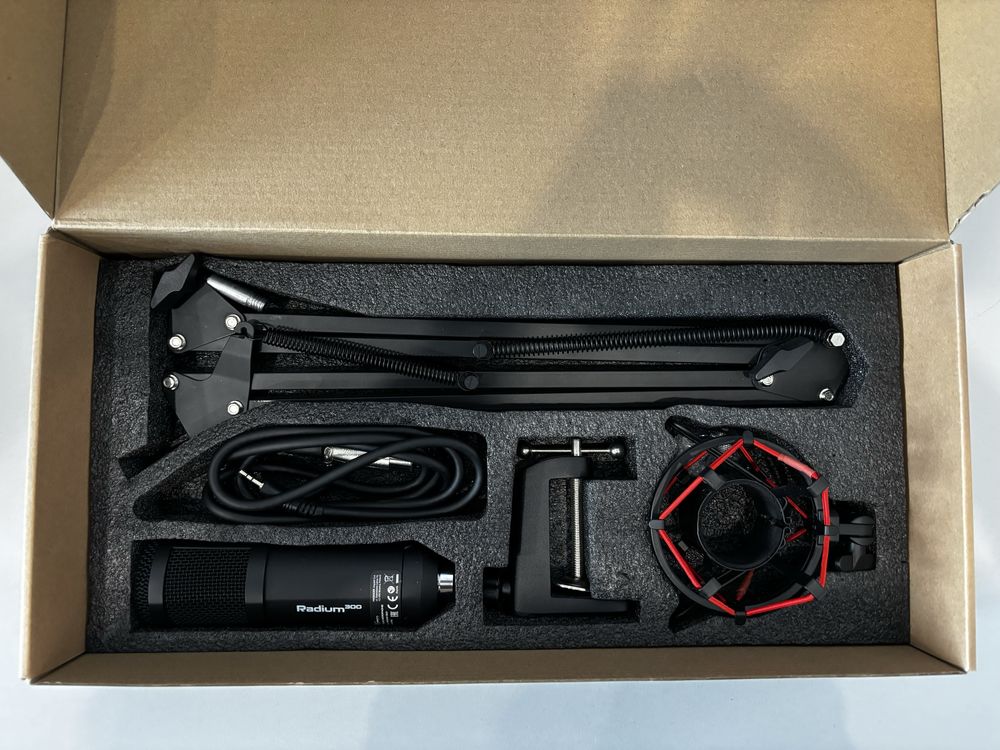 Mikrofon Genesis RADIUM 300 XLR