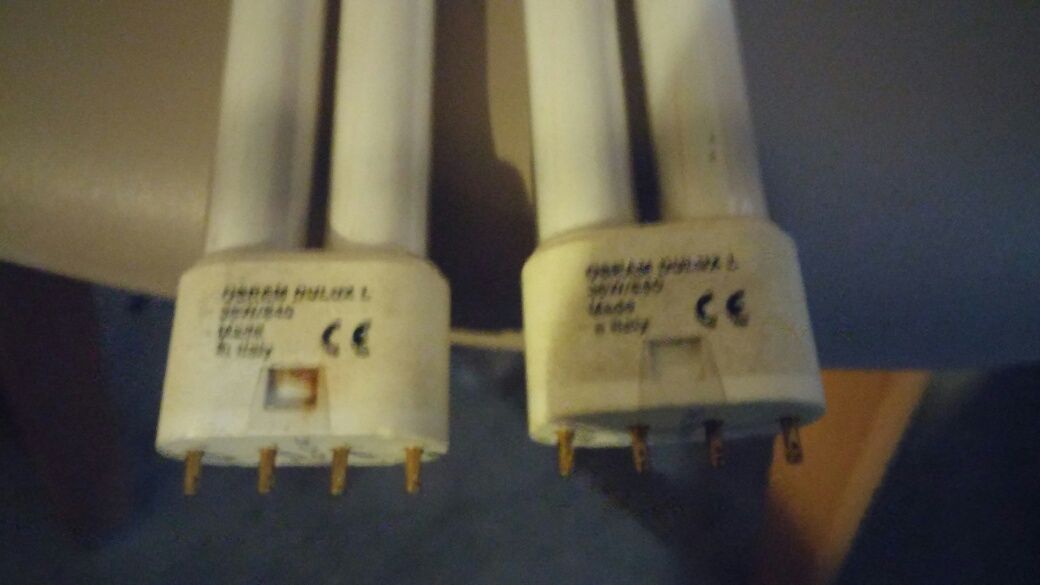 Vendo duas lampadas osram