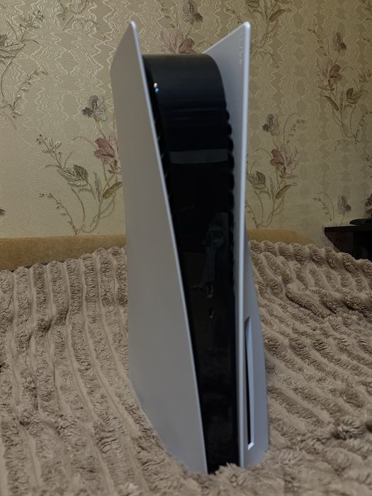 PlayStation 5 667гб б/y