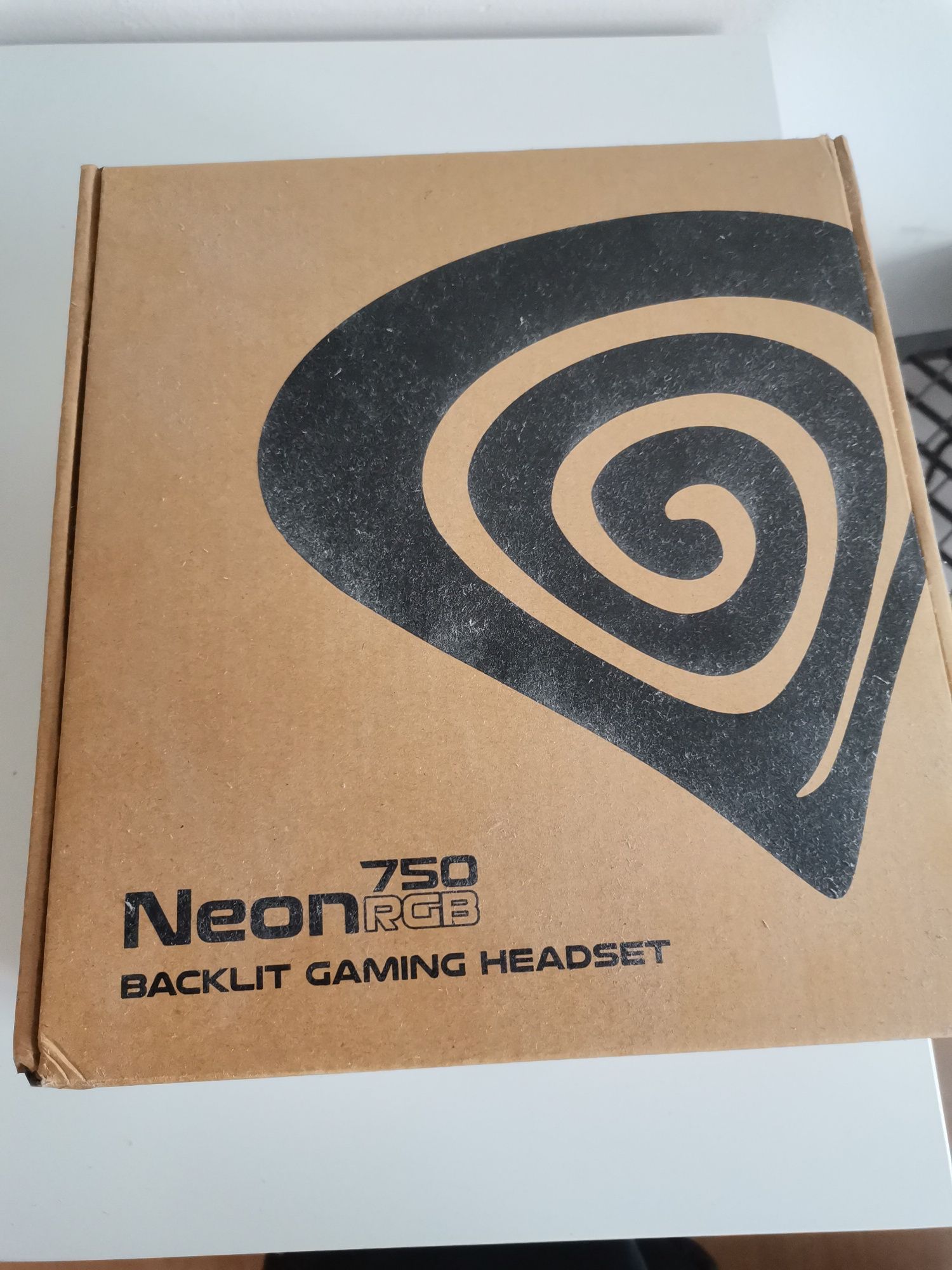 Słuchawki Genesis Neon 750 RGB