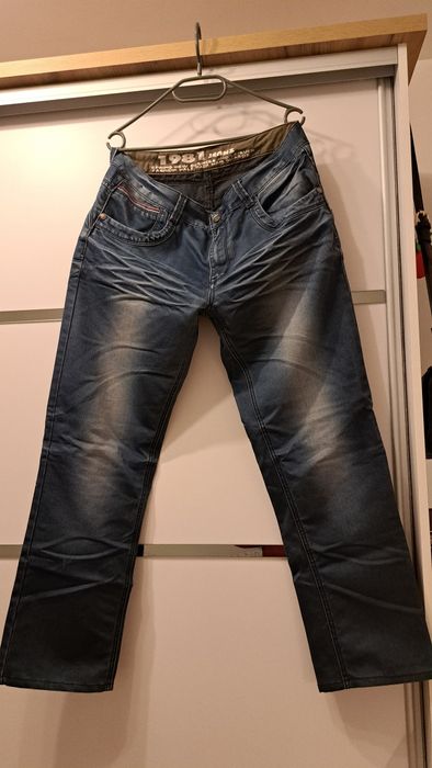 Spodnie jeansowe męskie