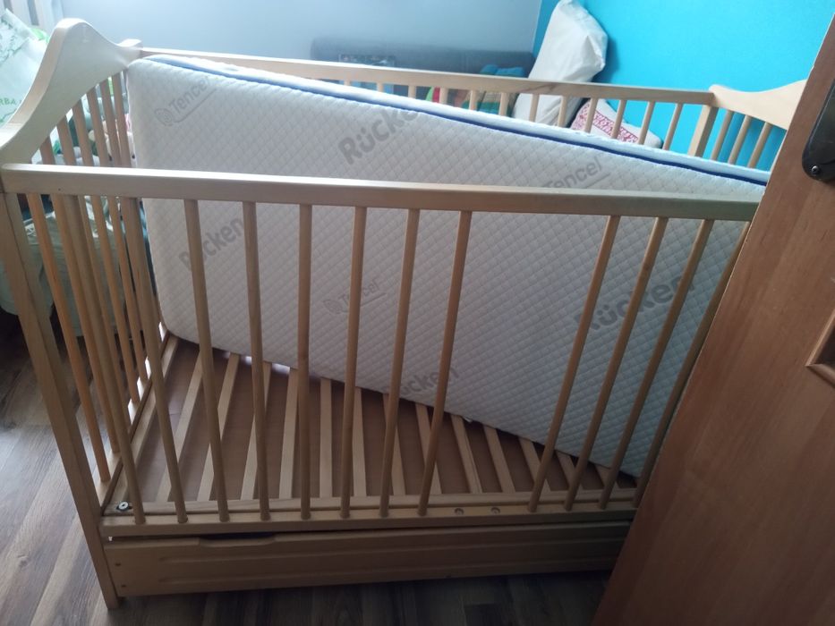 Łóżeczko drewniane + materac Rucken natura dwustronny