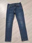 Jeansy Reserved r.140
