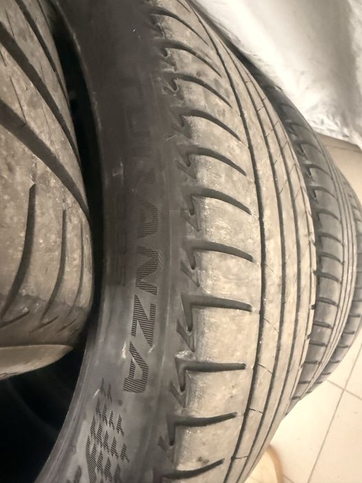 Pneus semi novos