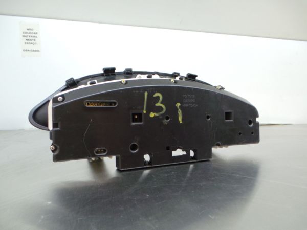 Quadrante / painel de instrumentos TOYOTA Yaris (_P9_)