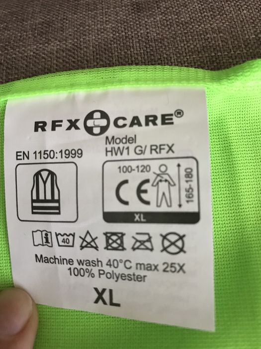 Продам світловідбиваючий жилет