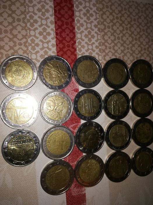Vendo moedas de 2 € raras e comemorativas
