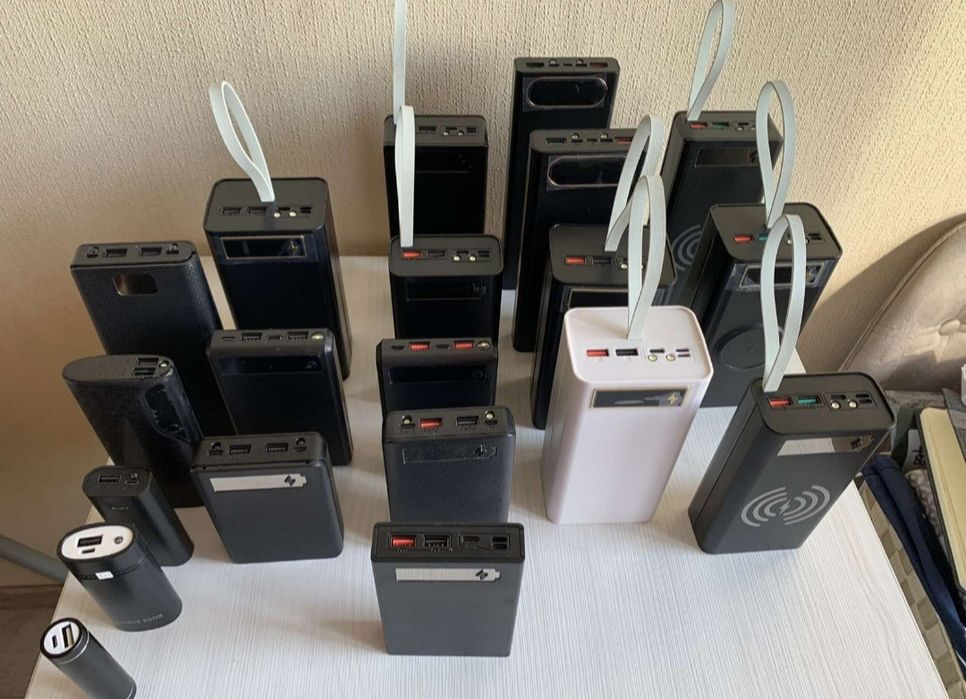 Корпус повербанка 1-35 акумуляторів