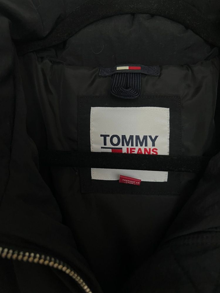 Жіночій Пуховик Tommy Hilfiger