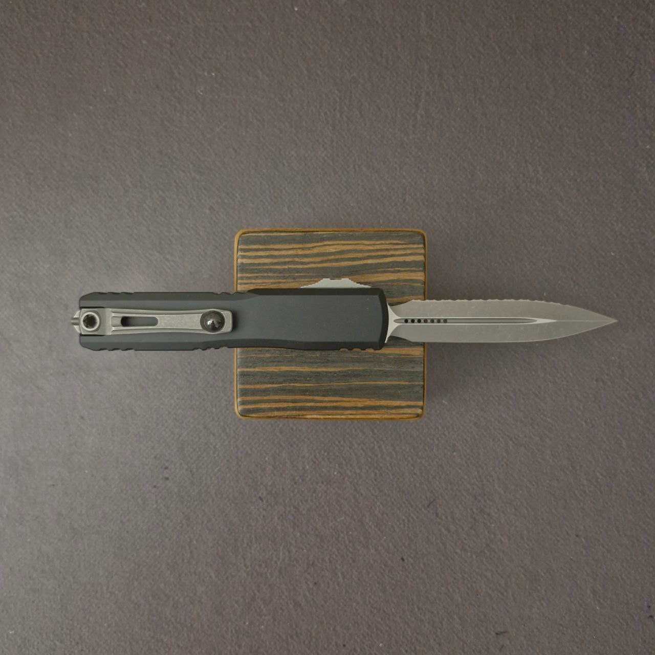 Microtech Ultratech ZBP D/E Full Serrated Apocalyptic