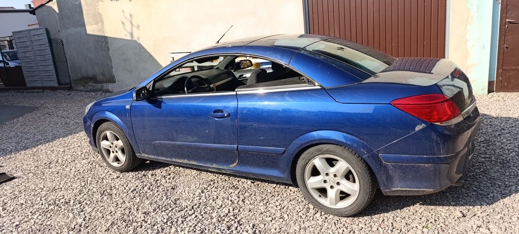 Opel Astra TwinTop