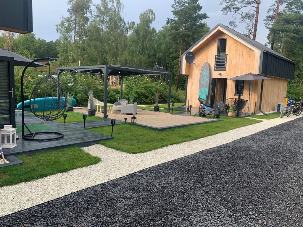 Domki nad morzem Nowoczesne stodoły + Jacuzzi  LATO 2025