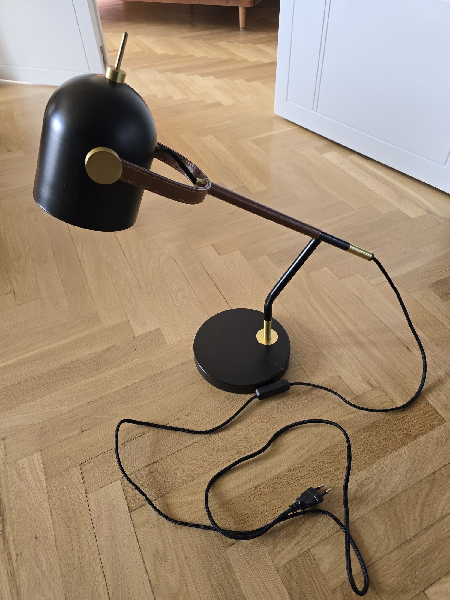 Lampka Lucide design skóra