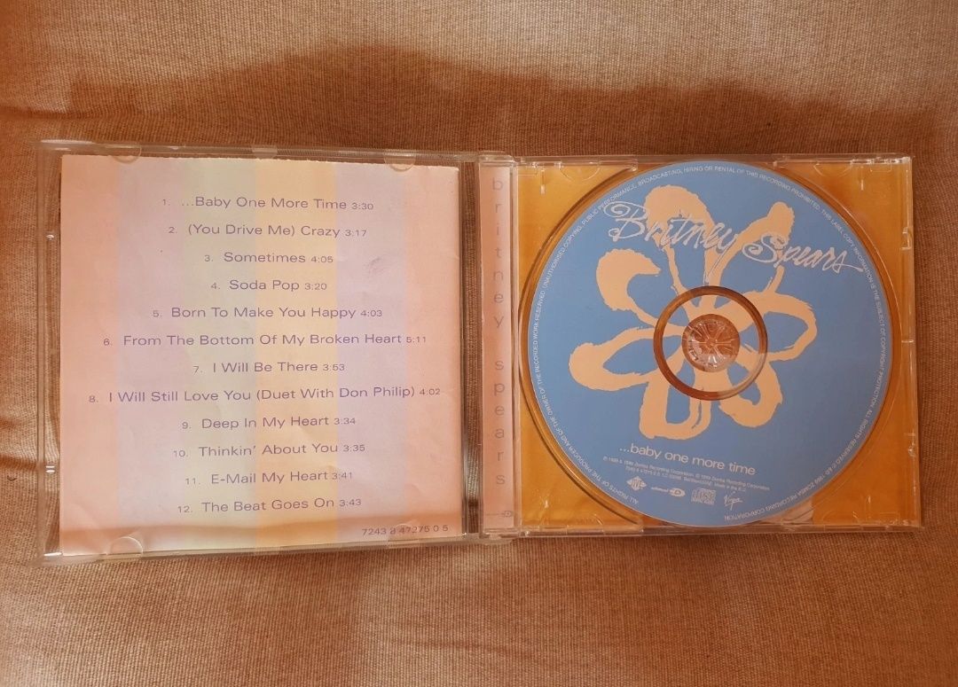 CD Música Britney Spears baby one more time