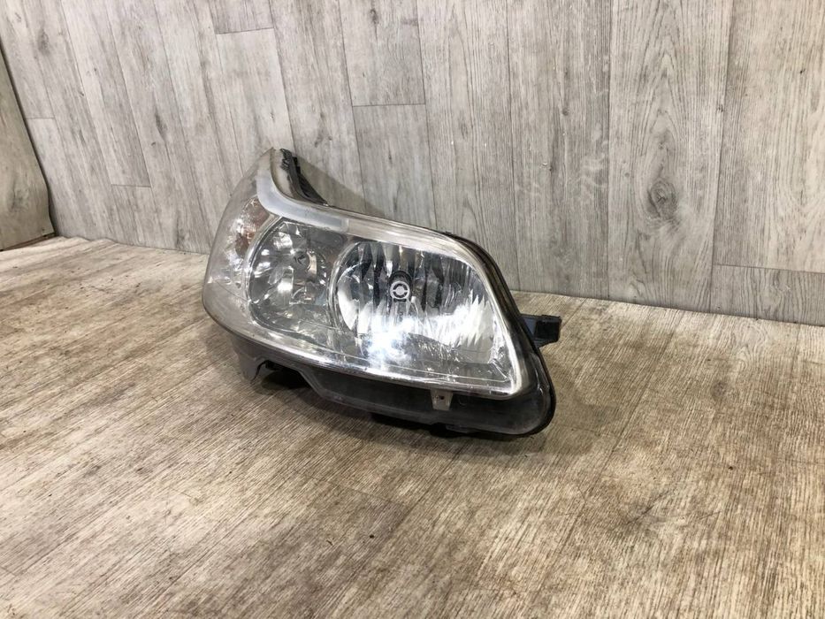 Фара передняя правая Citroen C4 ( 2004 - 2008 г. ) 9646893880
