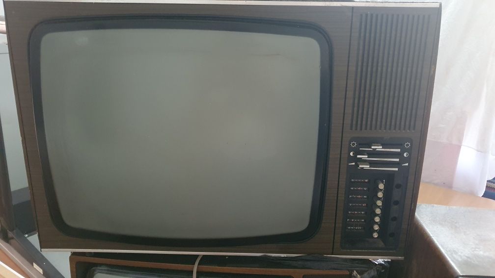 Televisões antigas