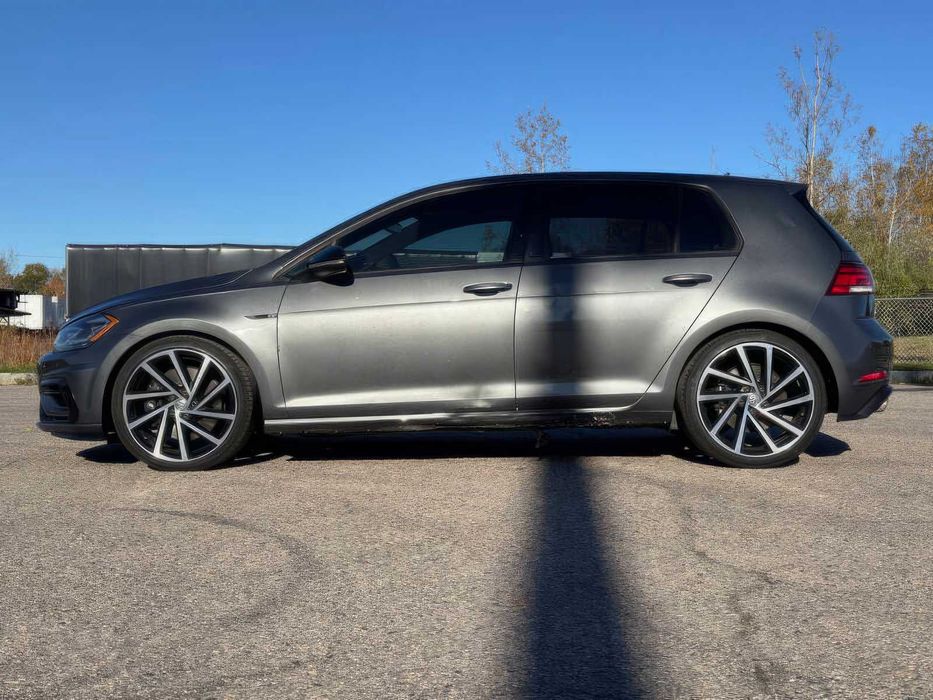 Volkswagen Golf R 4Motion      2019