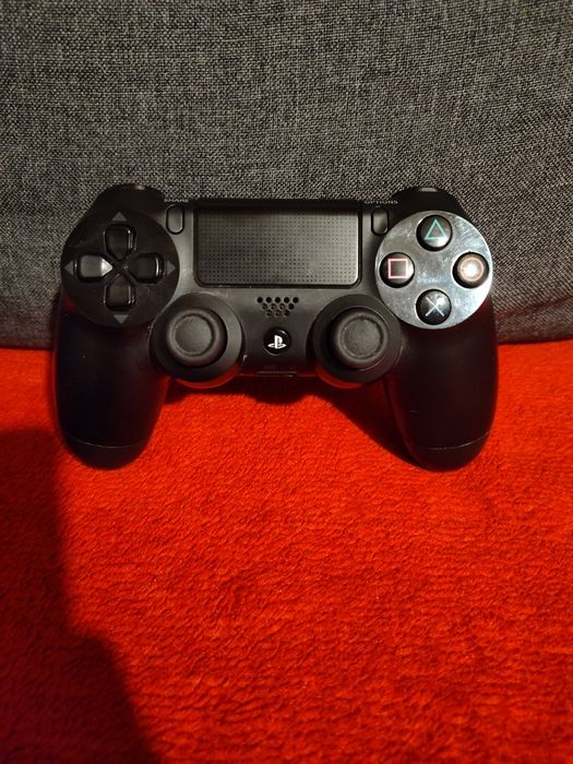 Pad PS4 V1 2 czarny