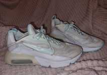 Buty Nike 2090..