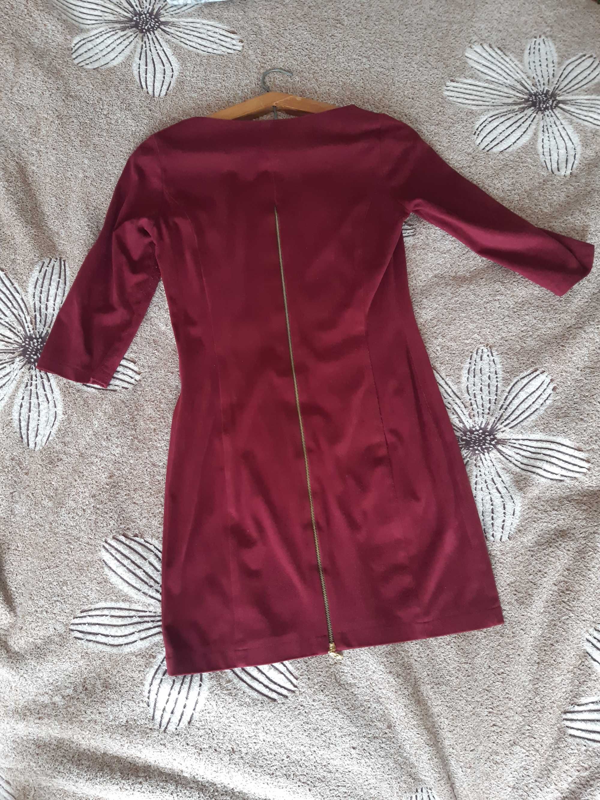 Сукня  з велюру бордового кольору