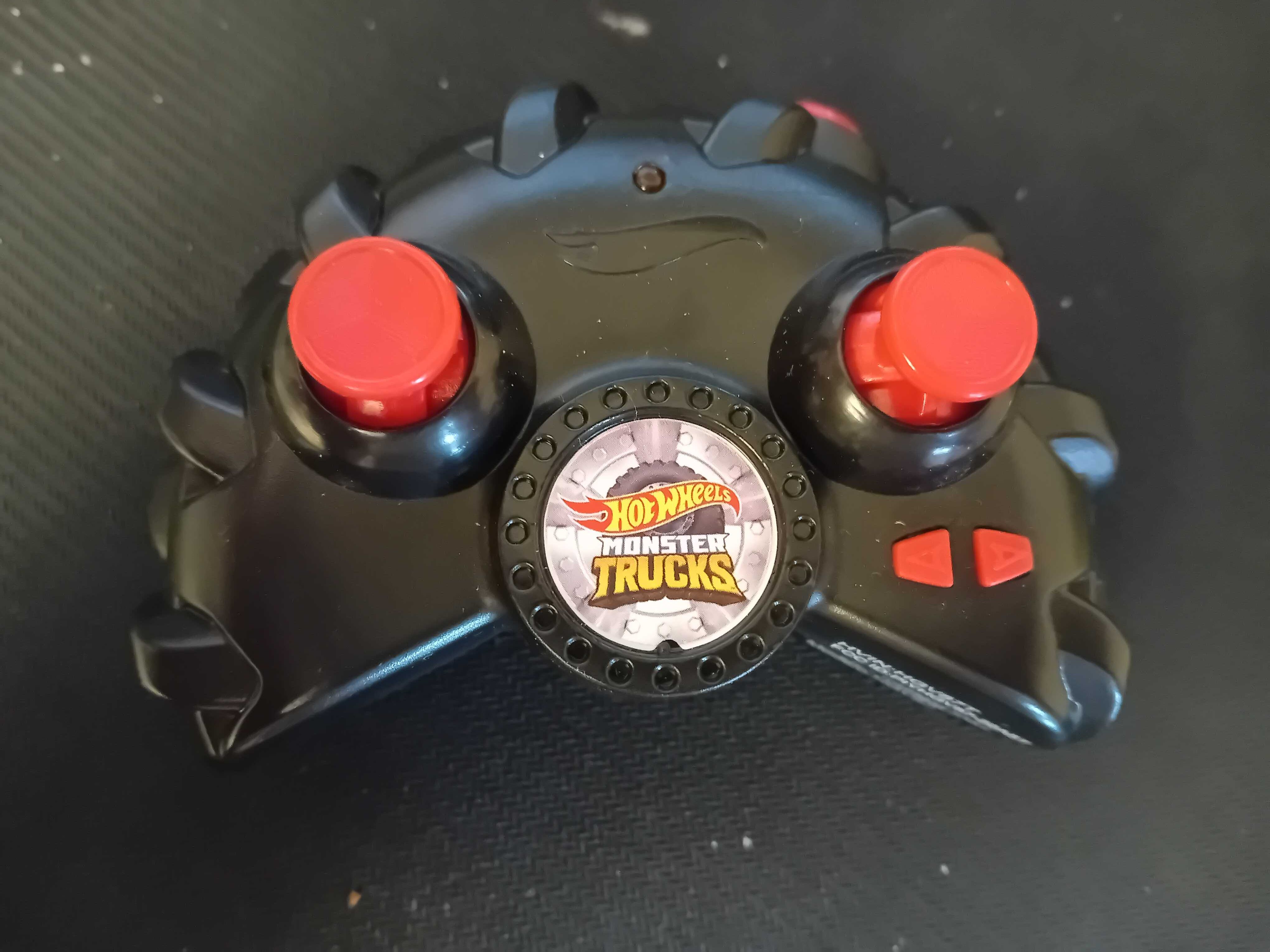 samochód zdalnie sterowany Hot Wheels Tiger Shark monster truck +grtis