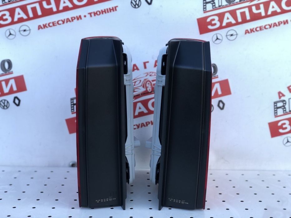 Фара фонарь стоп задний ляда VW Caddy IV 2016- ORIGINAL